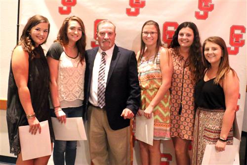 2017 Alumni Scholarship recipients. 